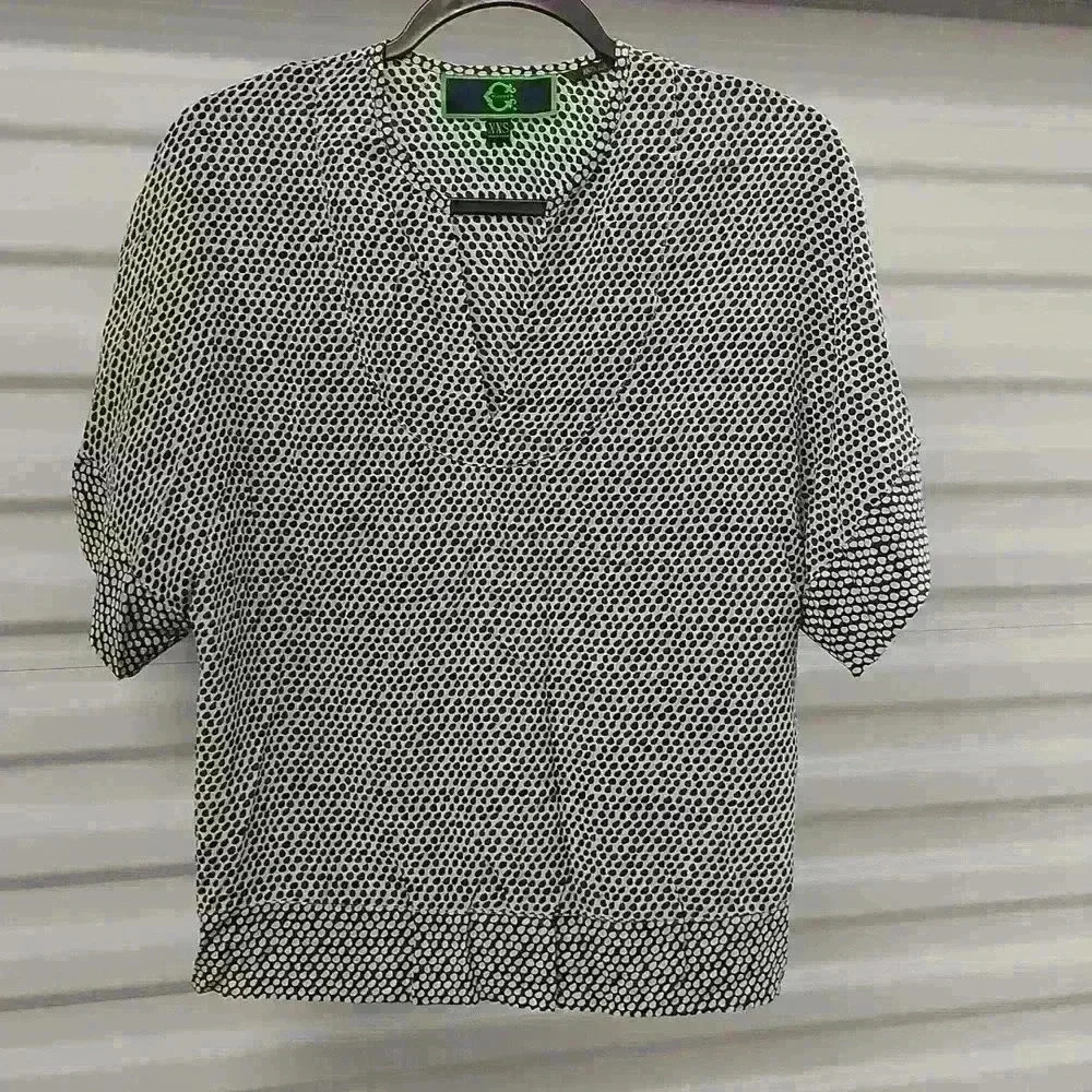 C.Wonder 100% silk short sleeve blouse